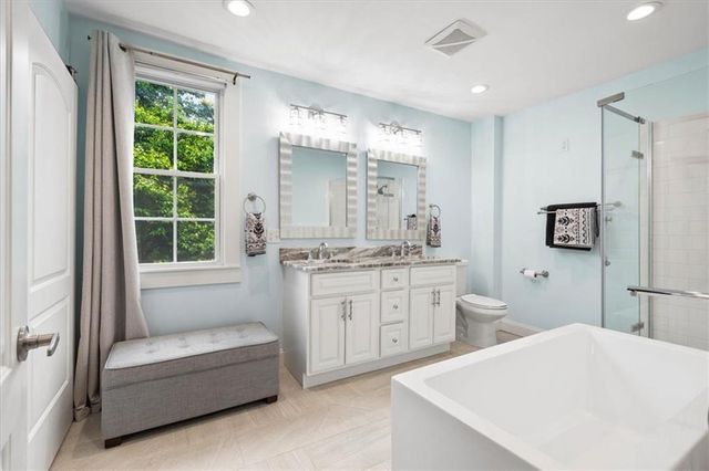 6446 Walnut Street, Kansas City, MO 64113