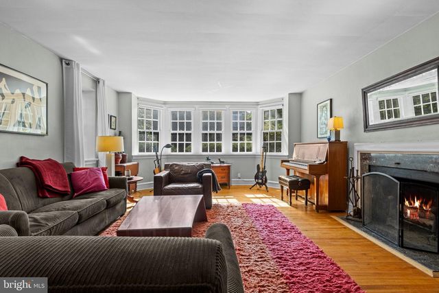 419 LODGES LN, Elkins Park, PA 19027