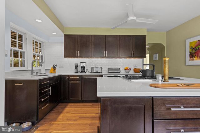419 LODGES LN, Elkins Park, PA 19027