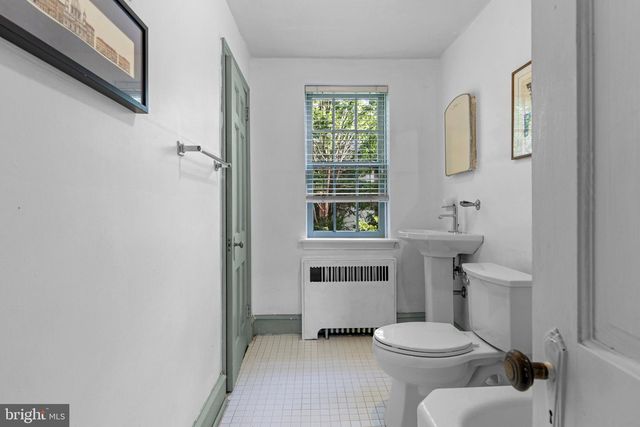 419 LODGES LN, Elkins Park, PA 19027