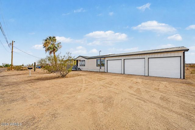 1480 S CHAPARRAL Road, Apache Junction, AZ 85119
