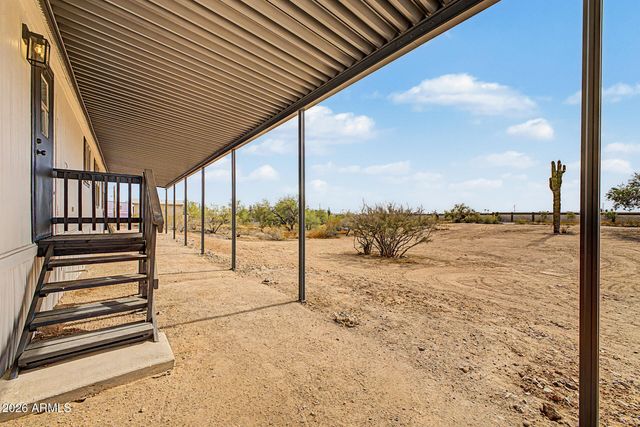 1480 S CHAPARRAL Road, Apache Junction, AZ 85119