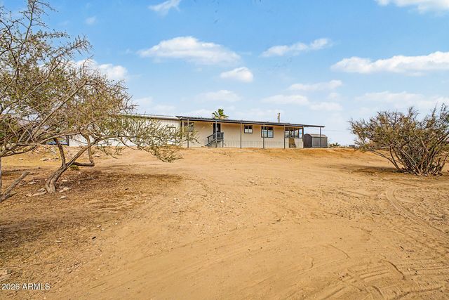 1480 S CHAPARRAL Road, Apache Junction, AZ 85119
