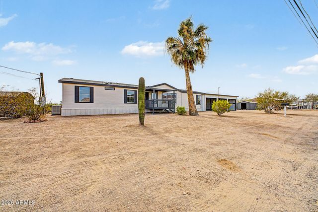 1480 S CHAPARRAL Road, Apache Junction, AZ 85119