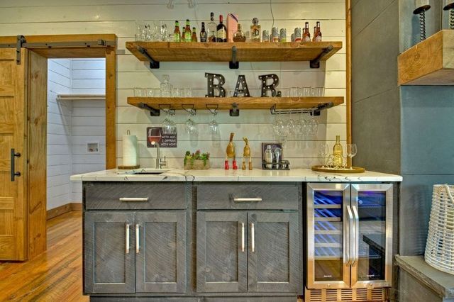 590 Deer Crest Road, Blue Ridge, GA 30513