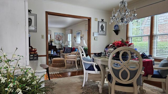 889 Kelton Avenue, Columbus, OH 43206