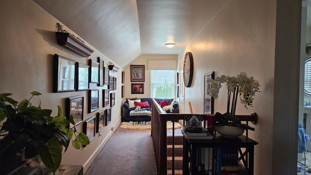 889 Kelton Avenue, Columbus, OH 43206