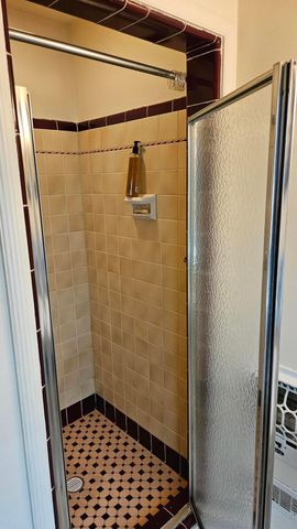 889 Kelton Avenue, Columbus, OH 43206