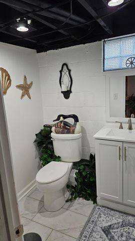 889 Kelton Avenue, Columbus, OH 43206