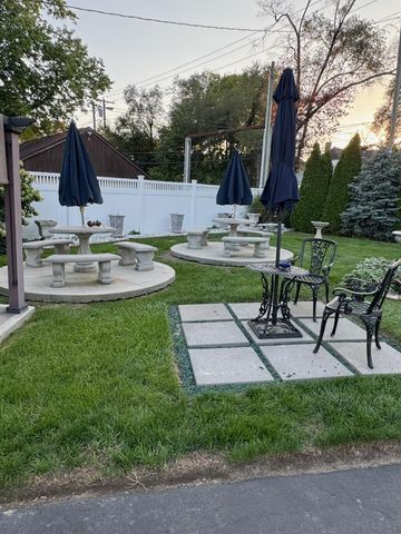 889 Kelton Avenue, Columbus, OH 43206