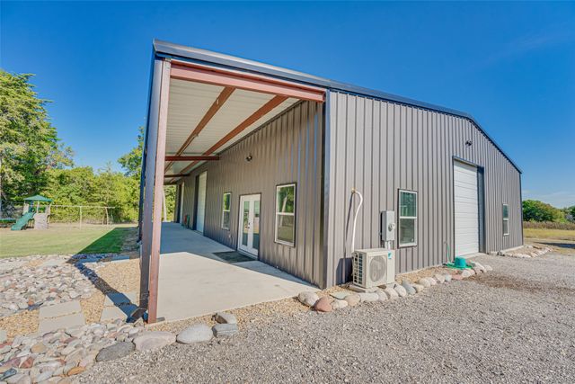 344 Buchanan Drive, Waxahachie, TX 75165