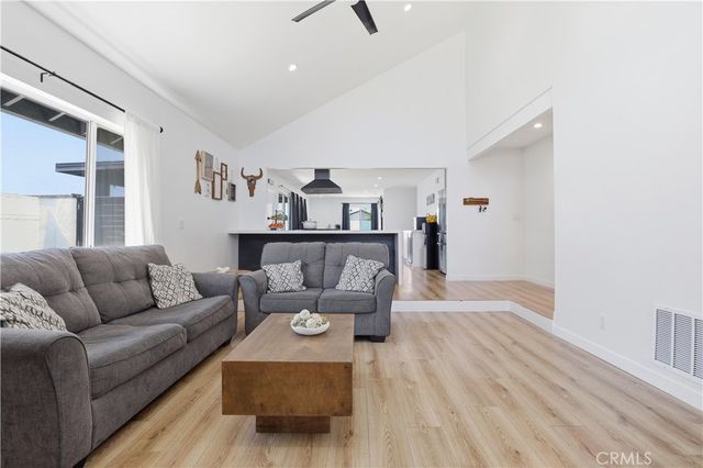 2019 Hietter, Simi Valley, CA 93063