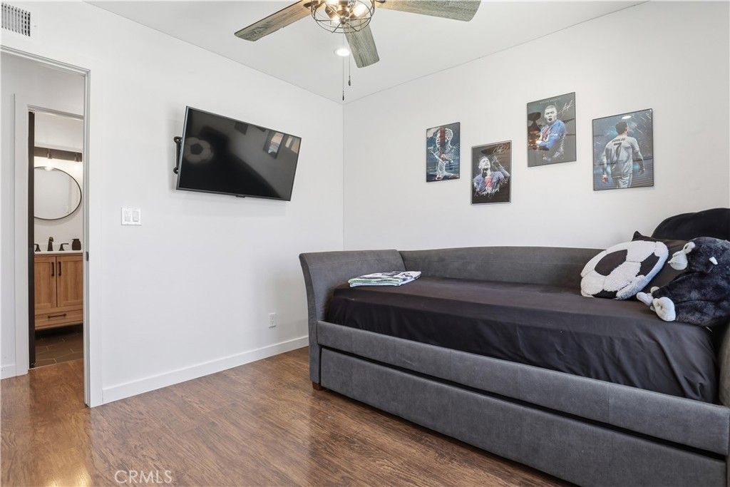 Image 19 of property listing at 2019 Hietter, Simi Valley, CA 93063