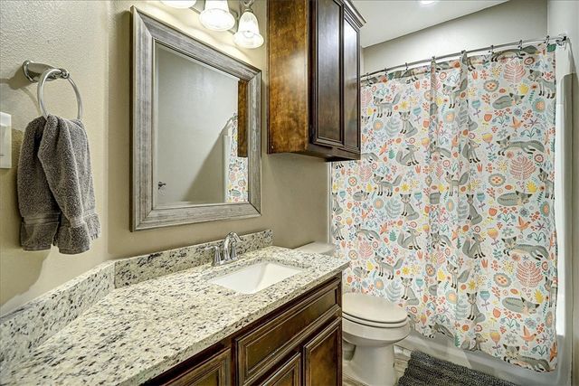 5817 Bella Di Giorno Dr, Corpus Christi, TX 78414