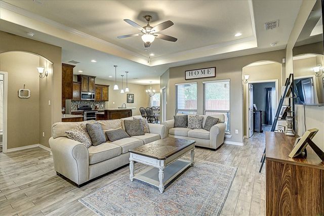 5817 Bella Di Giorno Dr, Corpus Christi, TX 78414