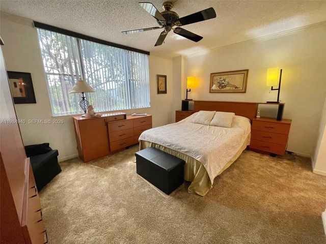 3850 Washington Street 214, Hollywood, FL 33021