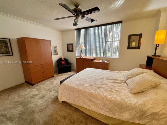 3850 Washington Street 214, Hollywood, FL 33021