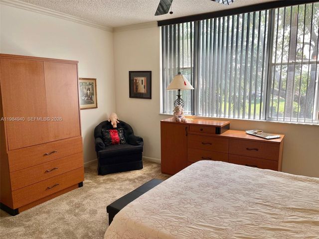 3850 Washington Street 214, Hollywood, FL 33021