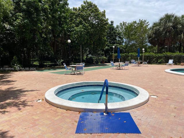 3850 Washington Street 214, Hollywood, FL 33021