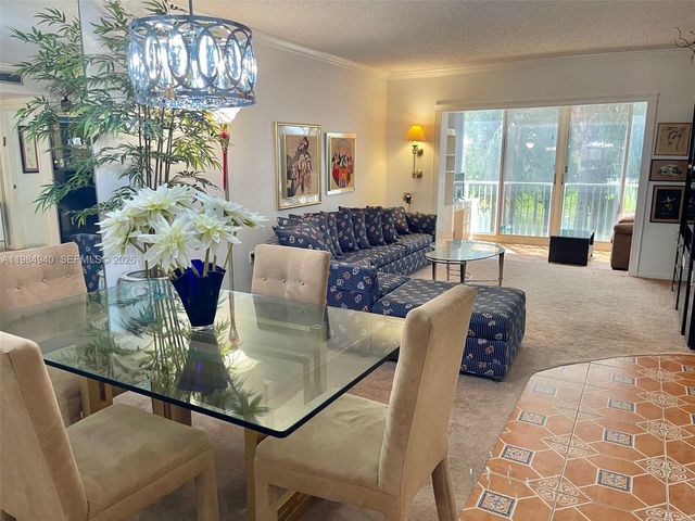 3850 Washington Street 214, Hollywood, FL 33021