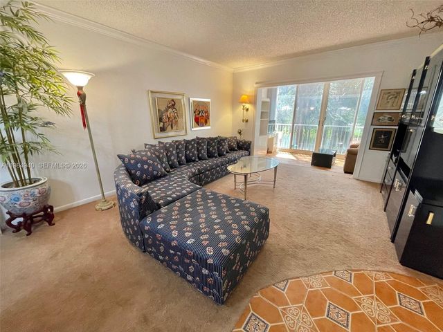 3850 Washington Street 214, Hollywood, FL 33021