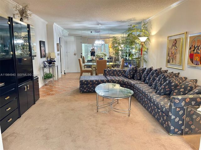 3850 Washington Street 214, Hollywood, FL 33021