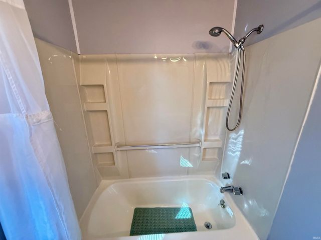 319 Sheridan Road, Evansville, IN 47711