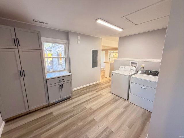 319 Sheridan Road, Evansville, IN 47711