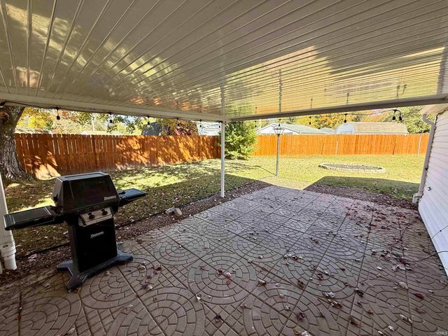 319 Sheridan Road, Evansville, IN 47711