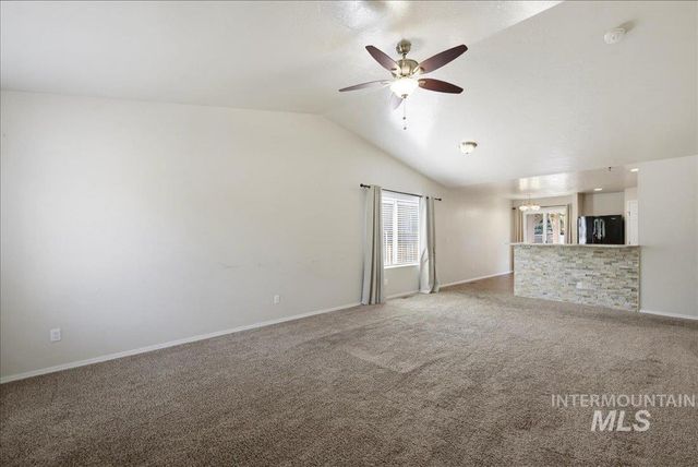 181 S Trutina Ave, Boise, ID 83709