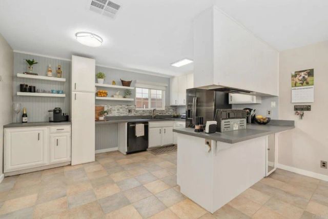 1434 Cottonwood Court, San Marcos, CA 92069