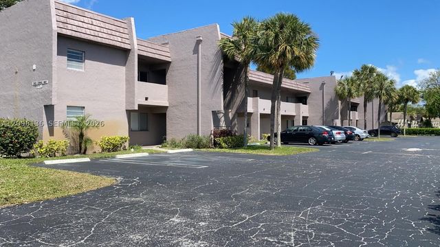 2929 Zorno Way 201, Delray Beach, FL 33445