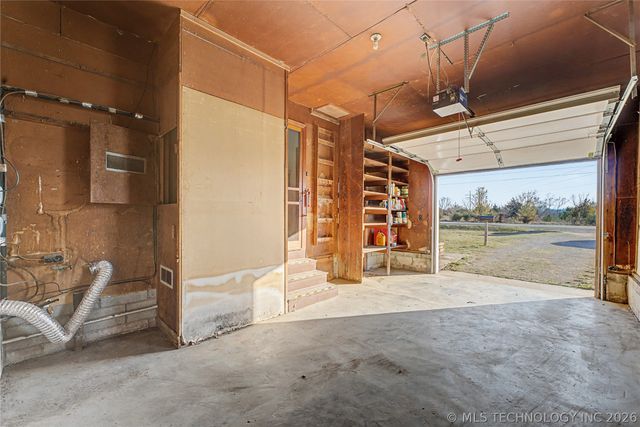 1202 W Davis Drive, Nowata, OK 74048