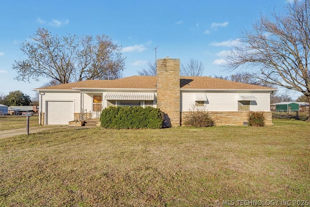 1202 W Davis Drive, Nowata, OK 74048