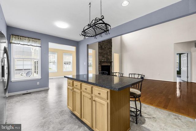 1207 STALLION ST, Ranson, WV 25438