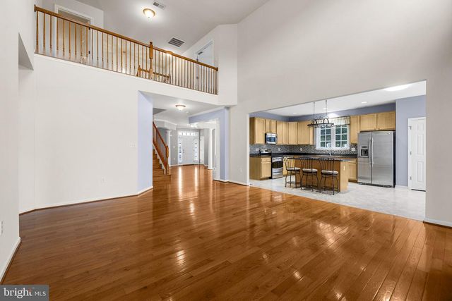 1207 STALLION ST, Ranson, WV 25438