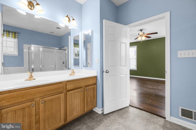 1207 STALLION ST, Ranson, WV 25438