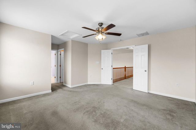 1207 STALLION ST, Ranson, WV 25438