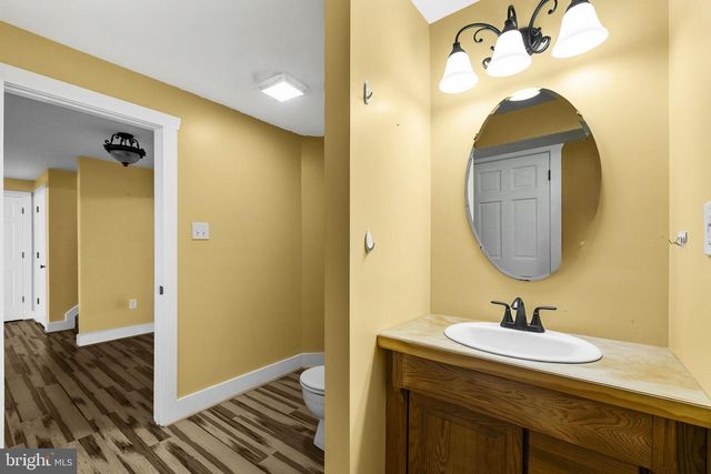 1207 STALLION ST, Ranson, WV 25438