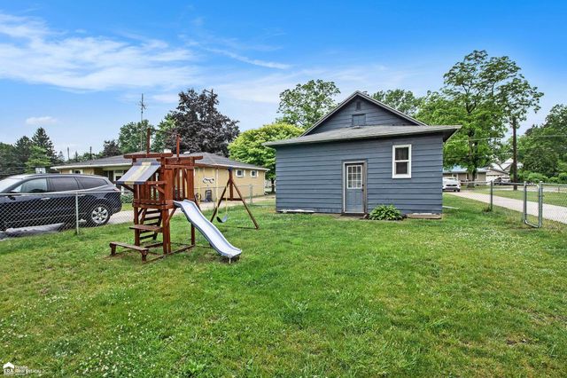 187 S Saginaw Street, Montrose, MI 48457