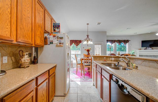 1819 Ryansbrook Lane, Spring, TX 77386
