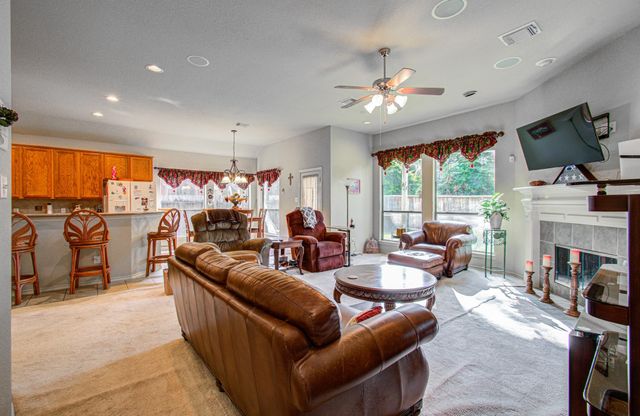 1819 Ryansbrook Lane, Spring, TX 77386