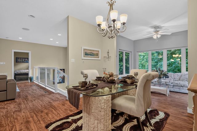 4022 Wedgewood Drive, Cedar Falls, IA 50613