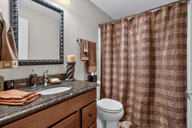 4022 Wedgewood Drive, Cedar Falls, IA 50613