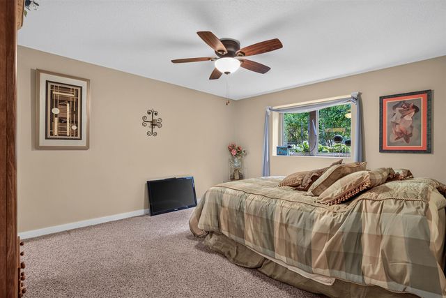 4022 Wedgewood Drive, Cedar Falls, IA 50613