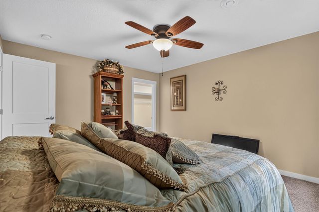 4022 Wedgewood Drive, Cedar Falls, IA 50613