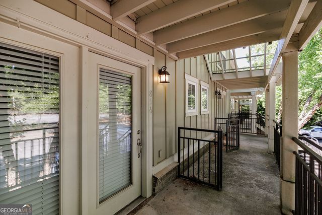 490 Barnett Shoals Road 816, Athens, GA 30605