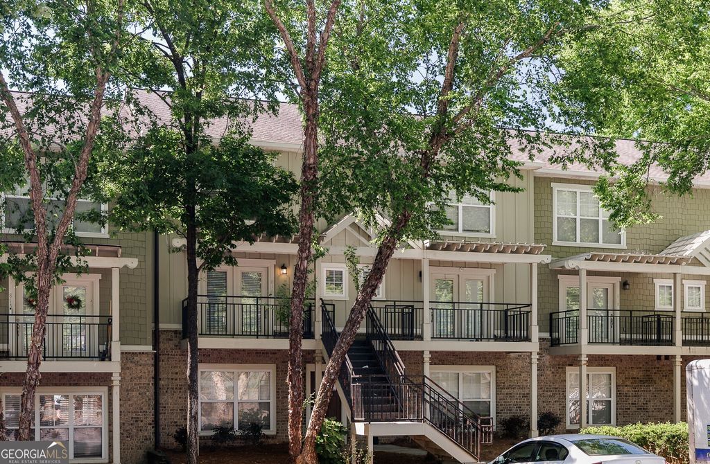 490 Barnett Shoals Road 816, Athens, GA 30605