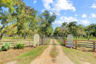 11935 County Road 160, Boling, TX 77420