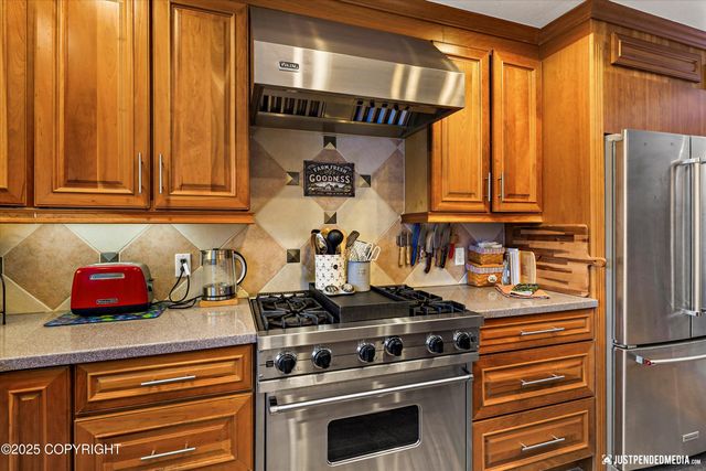 8540 Solar Drive, Anchorage, AK 99507